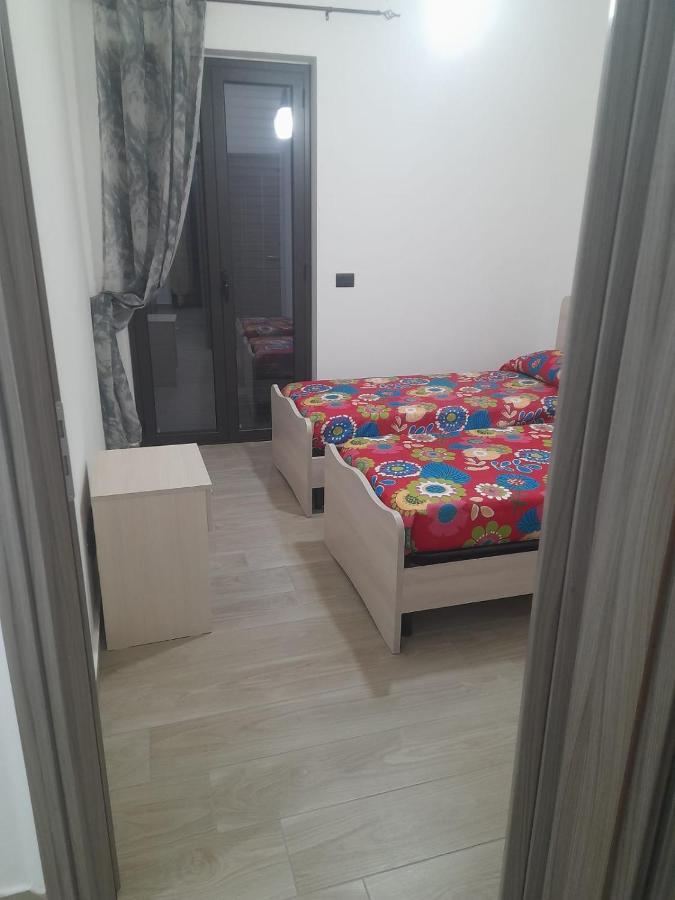 Marechiaro Apartment Caulonia Marina Bagian luar foto